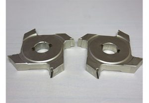 Diamond cutter for cutting <br />
ceramic siding